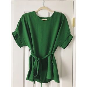 Green, short sleeve blouse